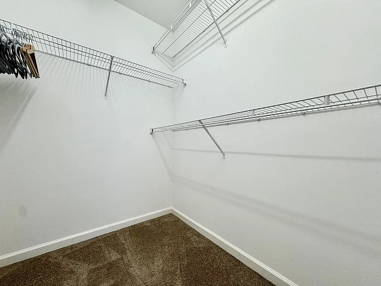 5136 Old Plantation Cir — Photo 11