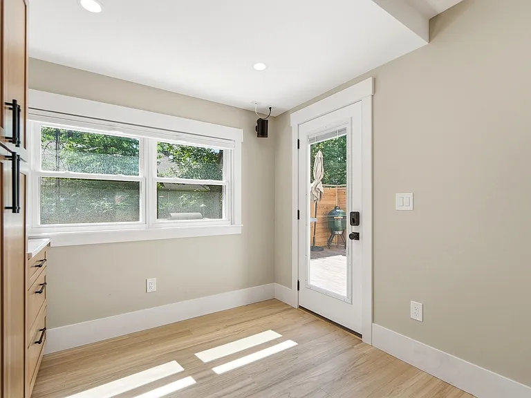 3601 Erie Ave #1 — Photo 14