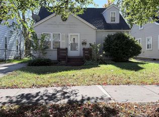 29025 Powers St, Westland, MI 48186
