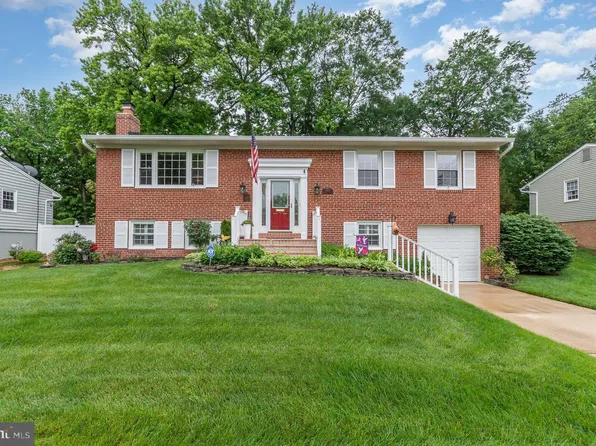 3108 Battersea Ln, Alexandria, VA 22309