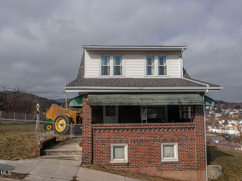2004 15th Ave, Altoona, PA 16601 Zillow