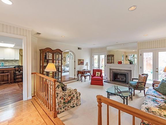 5th image of 16815 Potter Ct