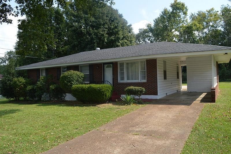 1st image of 106 Park Ln