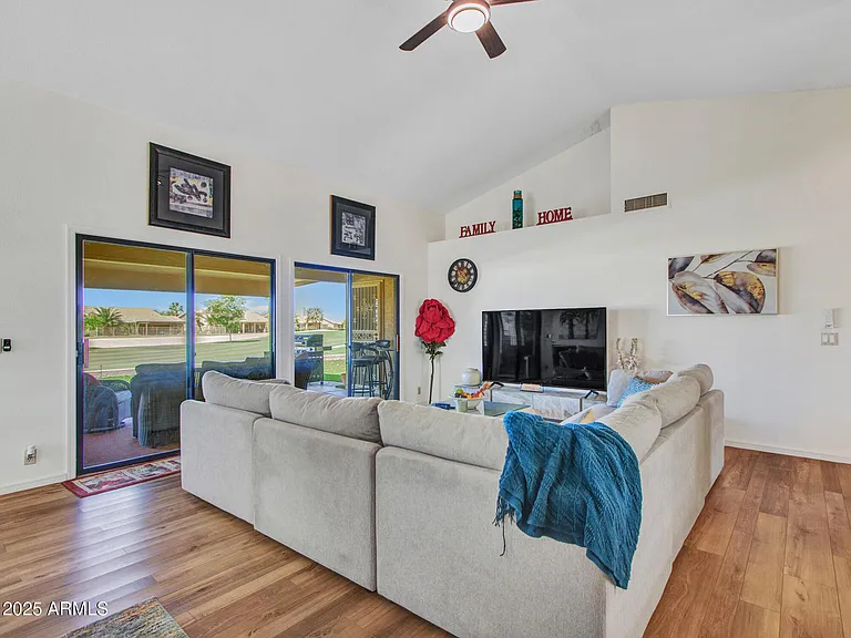 9343 W Escuda Dr — Photo 23