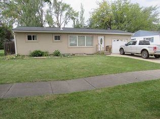 2609 4th St NW, Minot, ND 58703