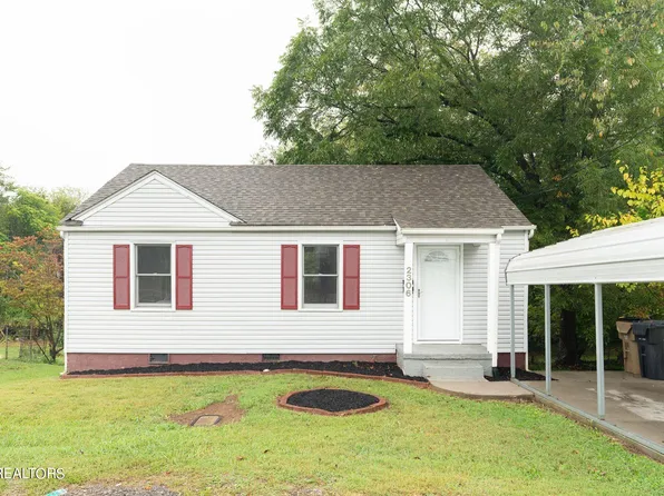 2306 Whittle Springs Rd, Knoxville, TN 37917