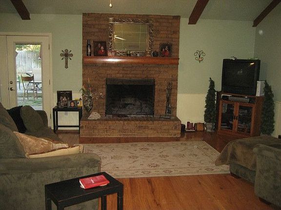 3rd image of 16441 Echo Glen Dr