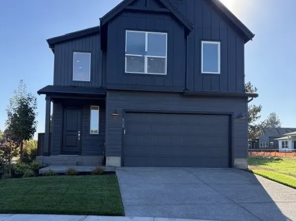 808 Magnolia Ave, Woodburn, OR 97071