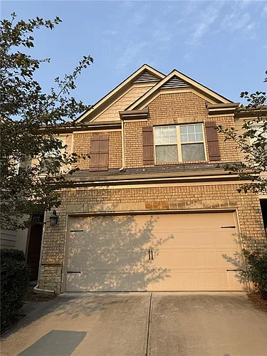 3160 Cross Creek Dr Photo 1