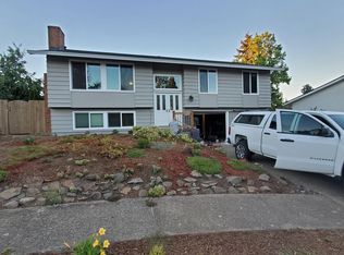 8315 SW Seminole Trl, Tualatin, OR 97062