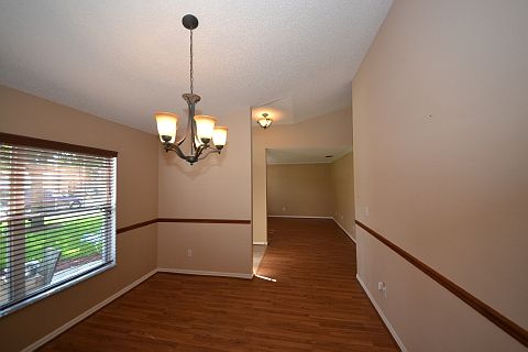 5th image of 1122 Heather Glen Dr