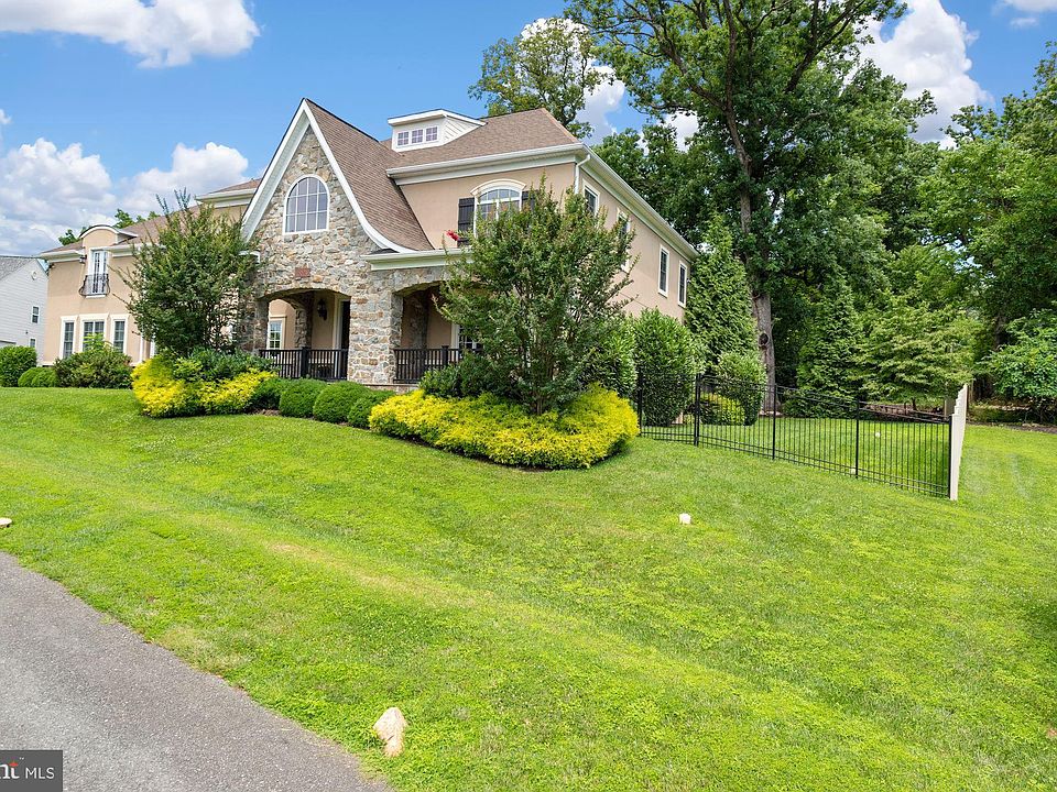 13826 Glen Mill Rd, Rockville, MD 20850 Zillow