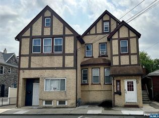 54 Stuyvesant Ave, Lyndhurst, NJ