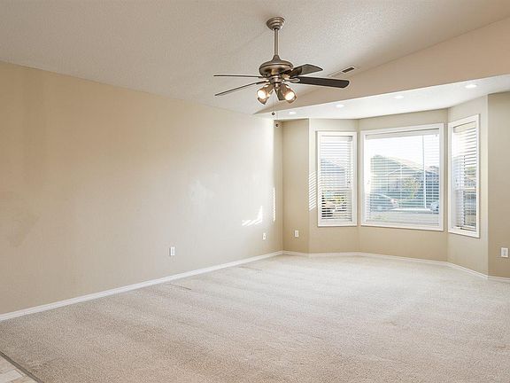 3rd image of 5707 McKinley Ct