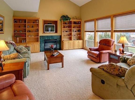 4th image of 6903 Sussex Ln