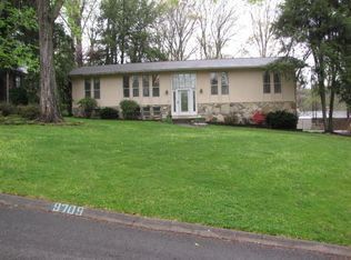 9709 Panama Dr, Knoxville, TN 37923
