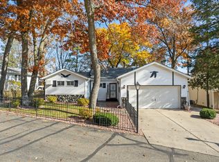11515 42nd St SE, Clear Lake, MN 55319