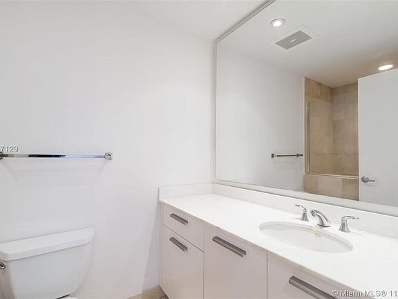 5th image of 1160 Brickell Ave #1611