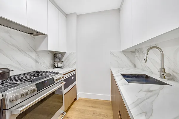 Rented by Corcoran | media 12