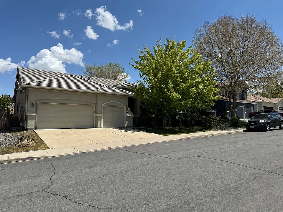 174 River Flow Dr