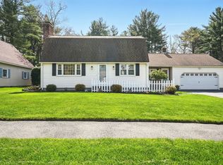43 Kittredge Dr, Westfield, MA 01085