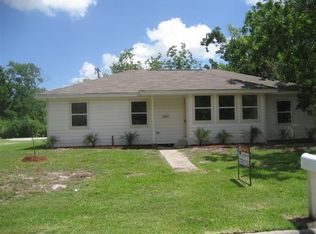 2421 27th Ave N, Texas City, TX 77590