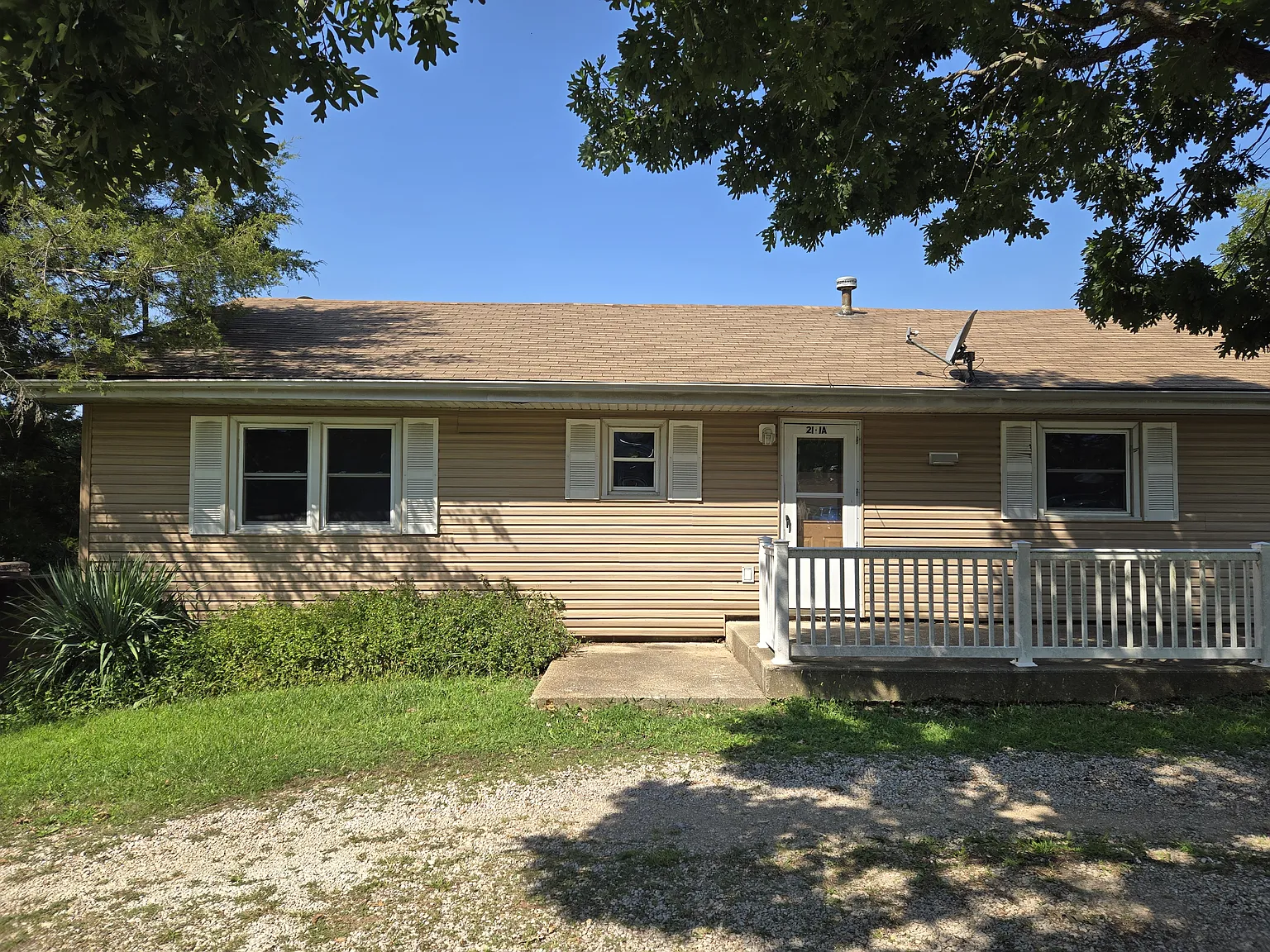 3 bed, $1,650 — Photo 4