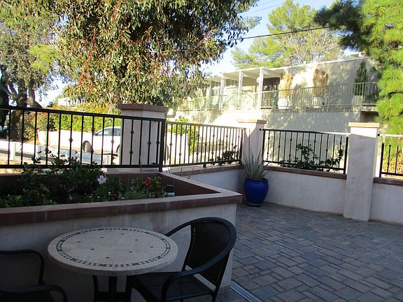 2nd image of 5055 Calatrana Dr