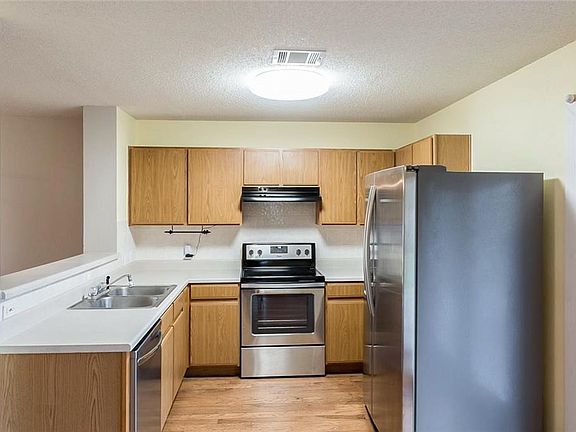 4th image of 2200 Coats Cir
