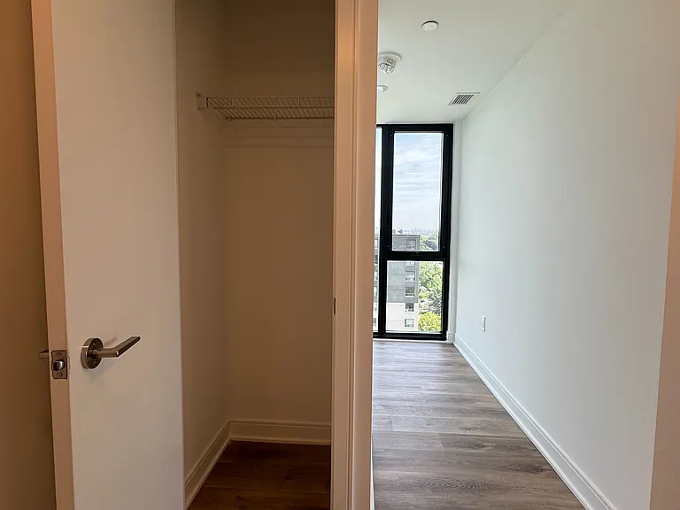 86 Dundas St E #1114 — Photo 3