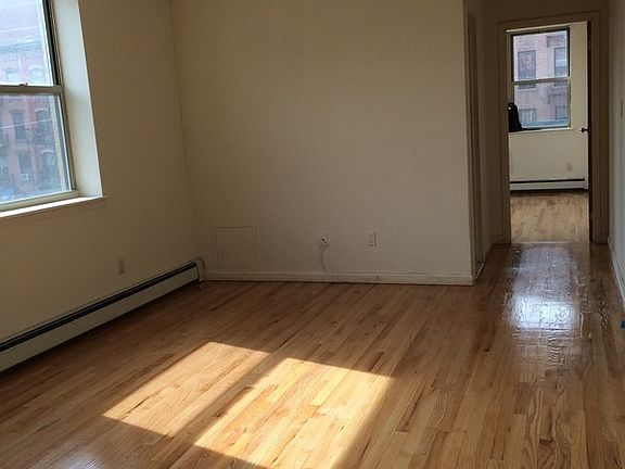 3rd image of 2025 3rd Ave #2