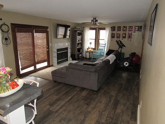 5th image of 353 Lake Shore Dr