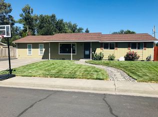 1906 SW 42nd St, Pendleton, OR 97801