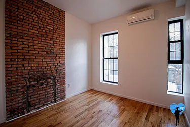 Rented by Next Door Realty NYC
