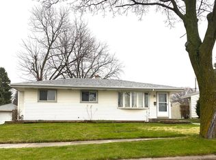 5938 S Pennsylvania Ave, Cudahy, WI 53110