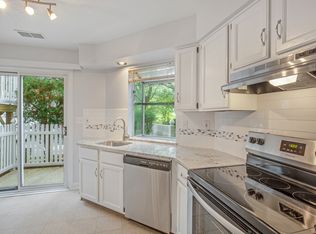18 Tory Ct, Bedminster, NJ 07921