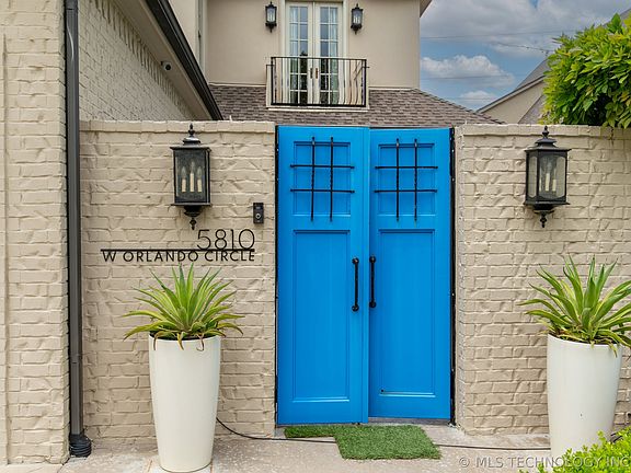 2nd image of 5810 W Orlando Cir