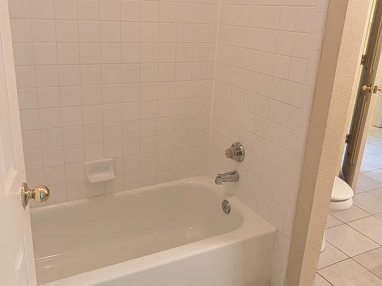 817 Snapdragon Ln — Photo 10