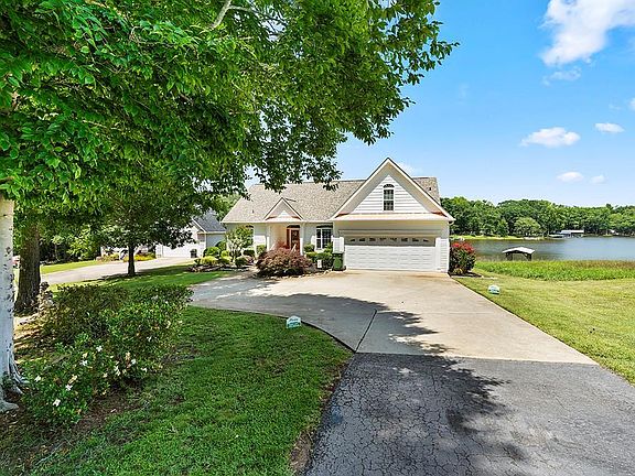 2nd image of 156 Mountain Shore Dr