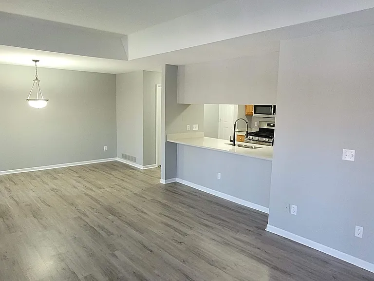 12416 Saint Andrews Way #5 — Photo 5