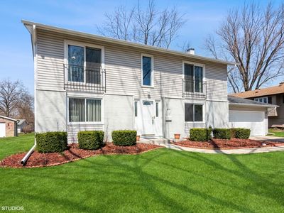 2710 Diamond Ct, Woodridge, IL, 60517