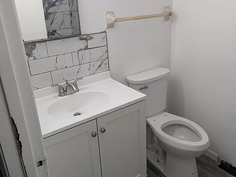 3623 Sovereign Dr — Photo 7