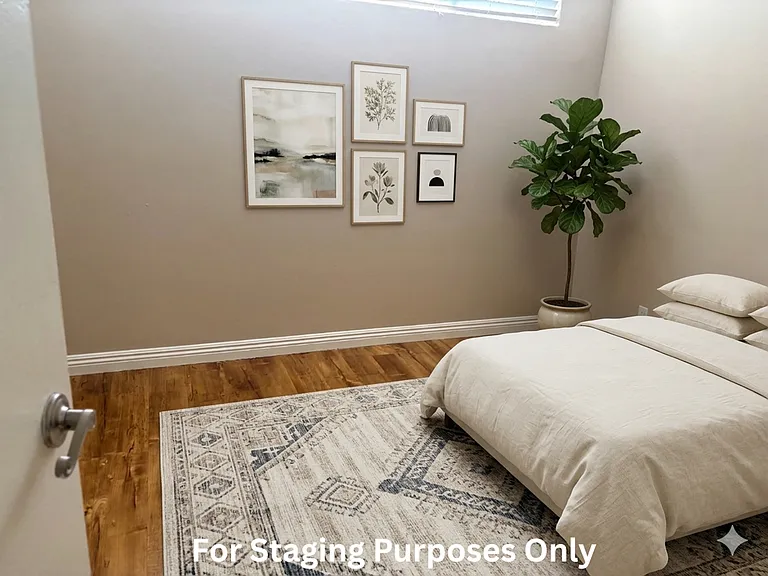 3104 Montrose Ave — Photo 20