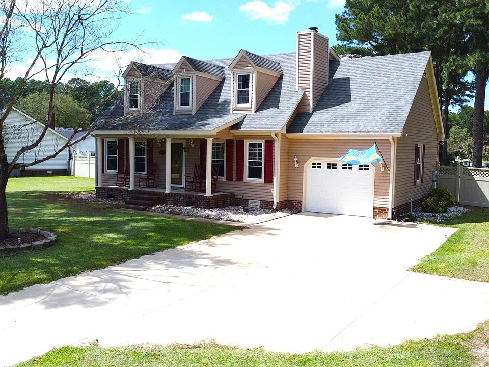1st image of 325 Bayleaf Drive