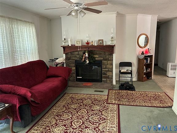 4th image of 21372 Twin Oaks Ln