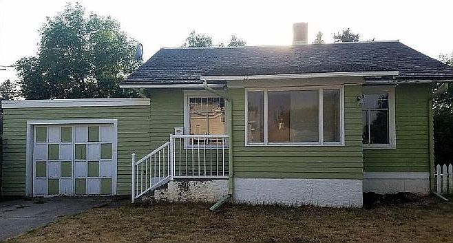 1st image of 2926 2nd Ave S