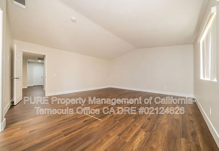 38669 Clearbrook Dr — Photo 41