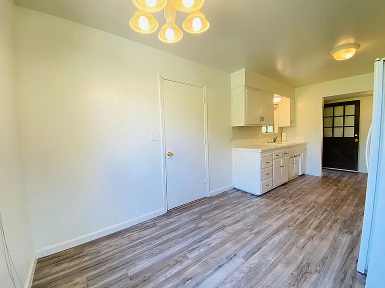 9635 Titan Rd — Photo 11