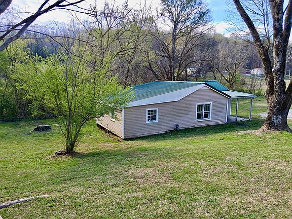 5th image of 1370 Old Graysville Rd