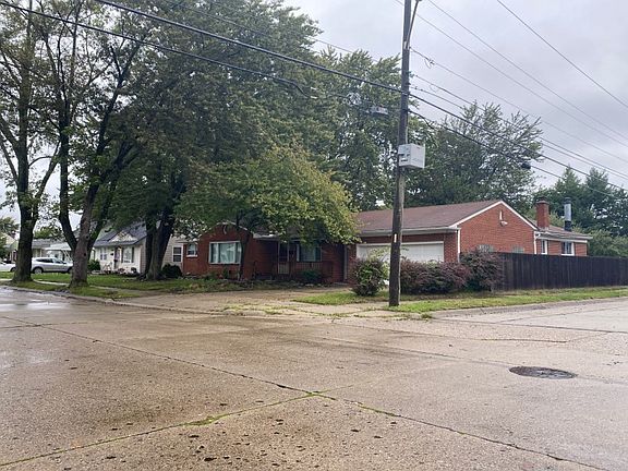 2nd image of 24510 Dale Ave